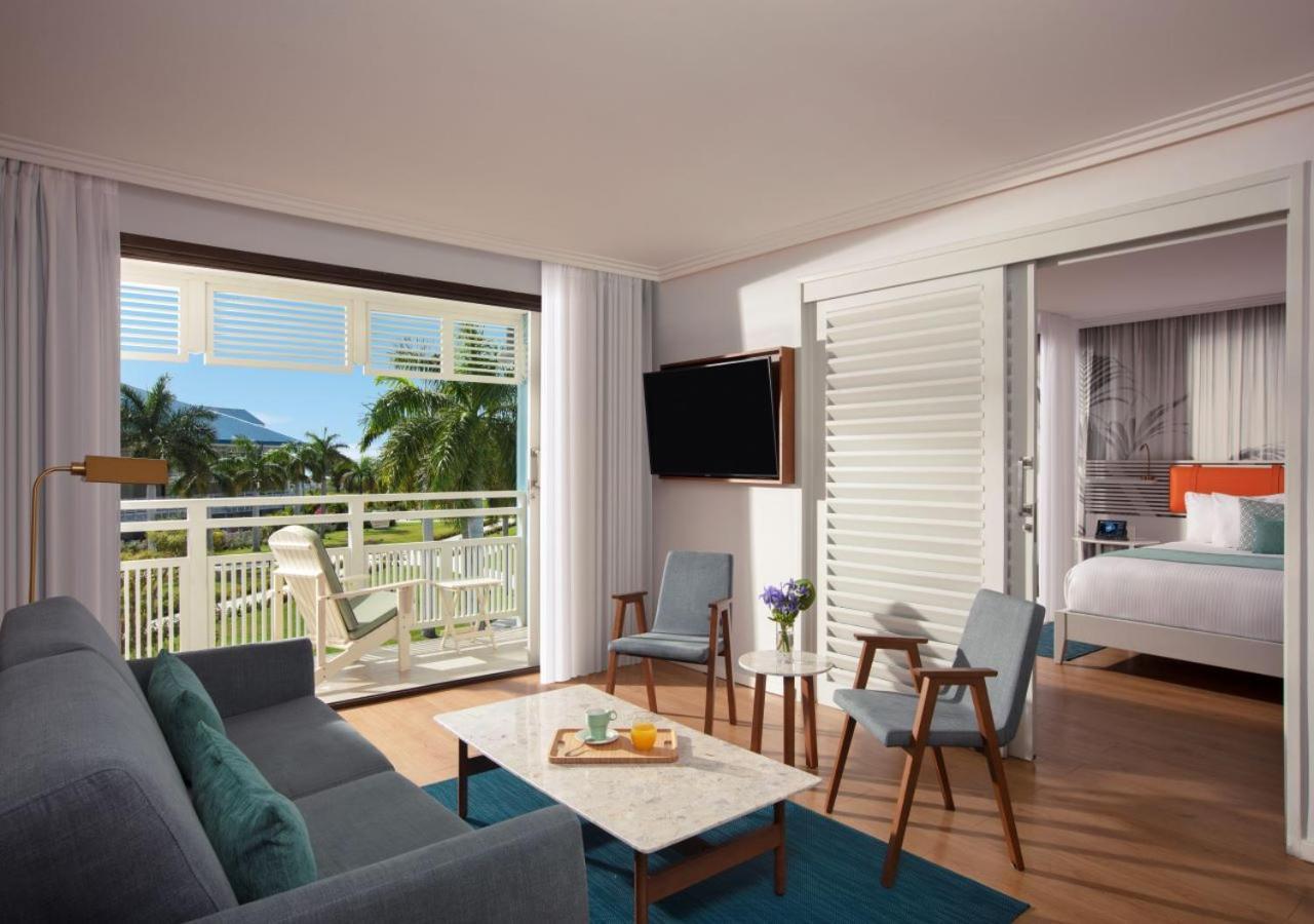 Secrets St Martin Resort & Spa (Adults Only) グランカーズ エクステリア 写真